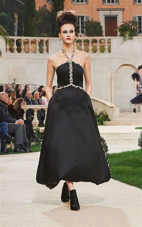 chanel haute couture 2019 july|Chanel haute couture price.